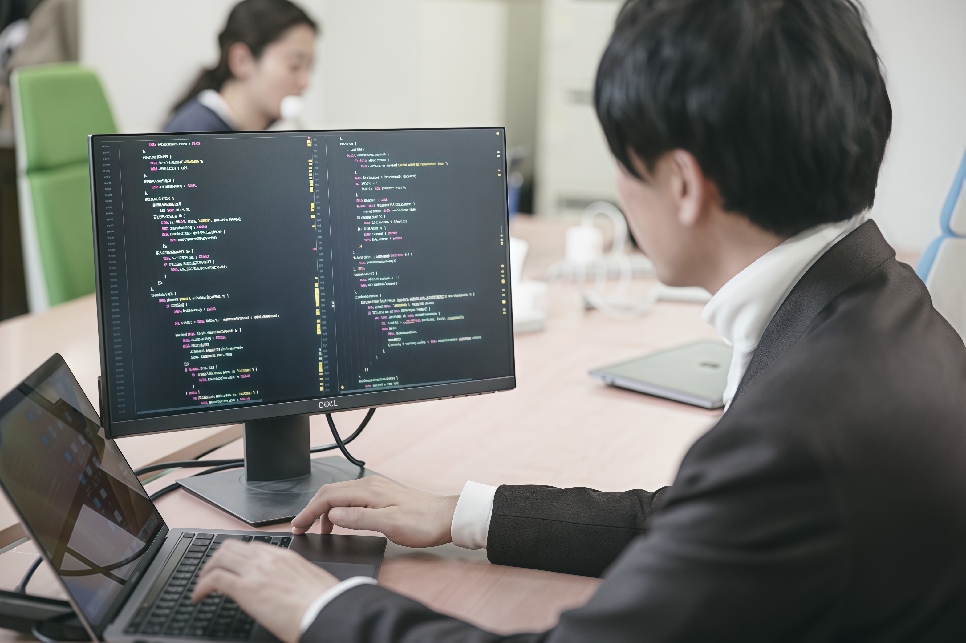 システムエンジニアの働き方5つを比較｜年収・働きやすさ・向いている人を徹底解説